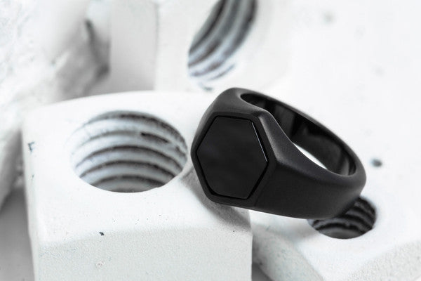 Vitaly Kaya X Schwarz Matt