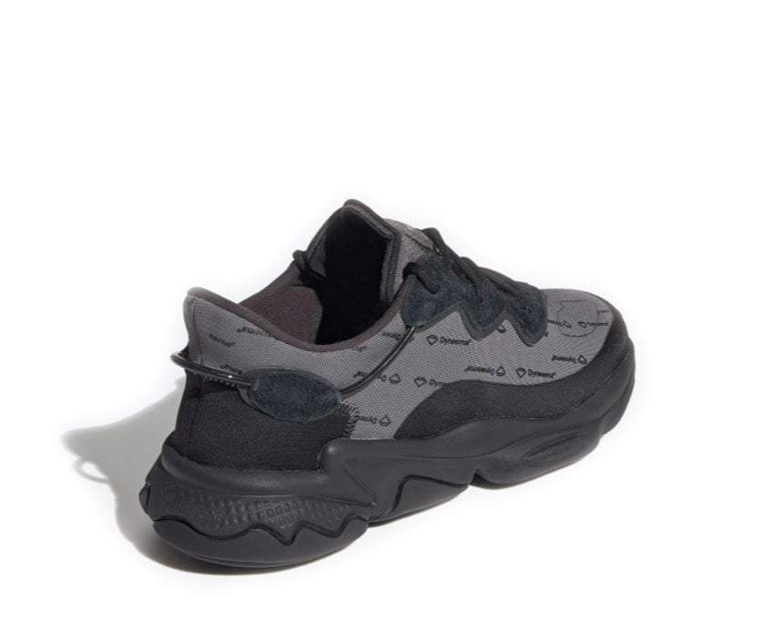 Adidas Ozweego Black / Grey Six FV1807