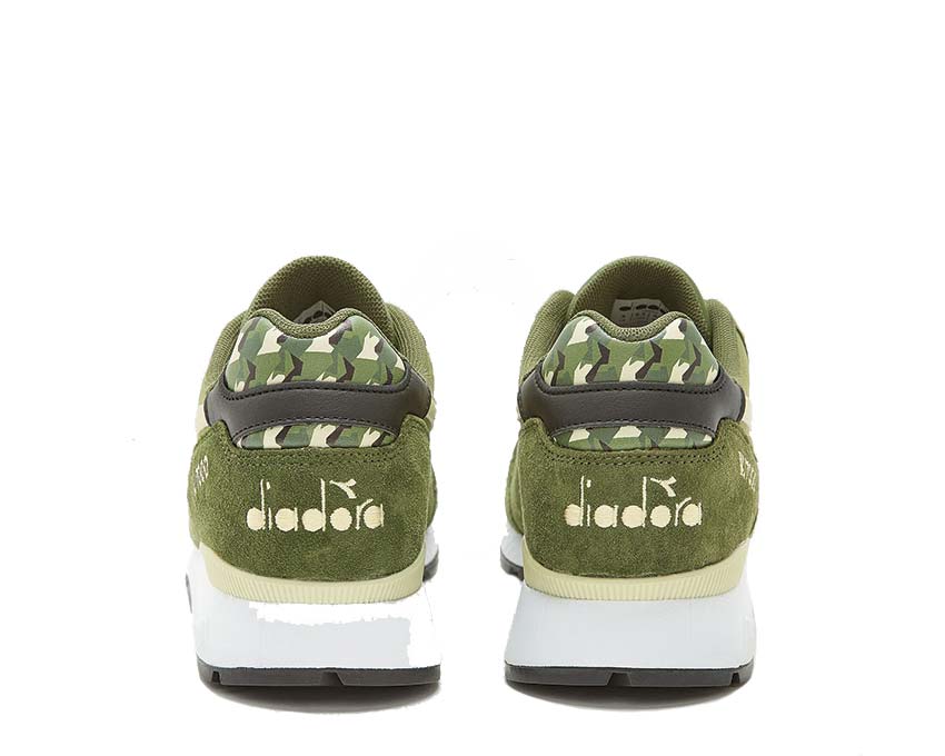 Diadora V7000 Callisto Green / Olivine / Mo C9991