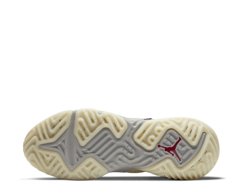 Jordan Delta Breathe Clear / Medium Grey - Light Bone - Varsity Red CW0783-901