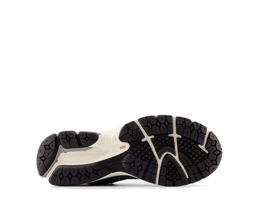 New Balance 2002R Castlerock / Eclipse / Metallic Gold M2002RHP