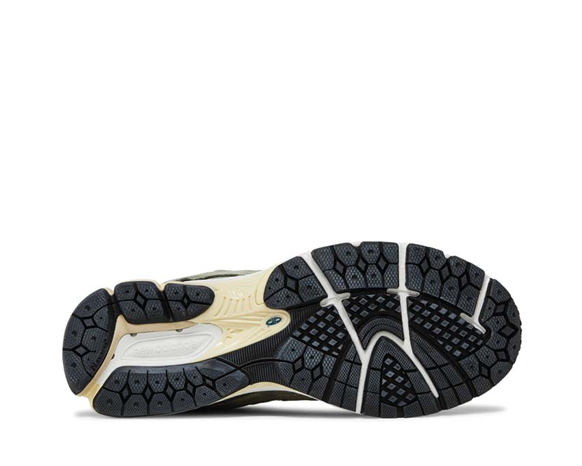 New Balance 2002R Protection Pack Mirage Grey M2002RDD