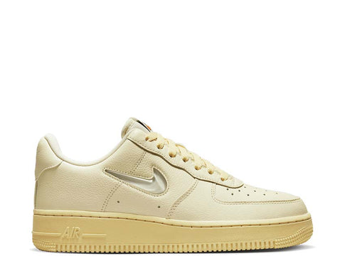 Nike Air Force 1 '07 LX Coconut Milk / Light Bone - Lemon Wash DO9456-100