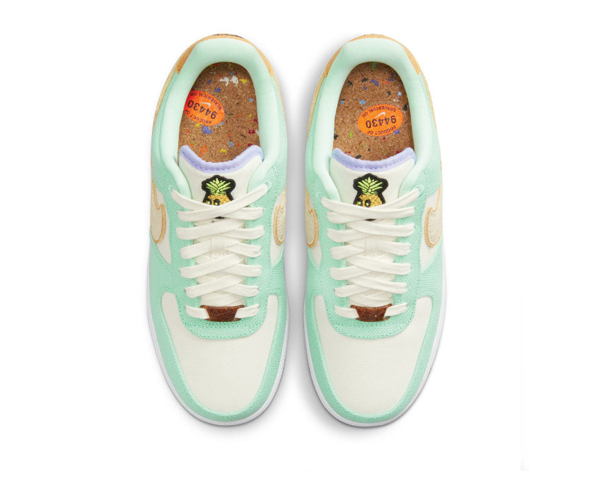 Nike Air Force 1 '07 LX Green Glow / Coconut Milk - Metallic Gold CZ0268-300