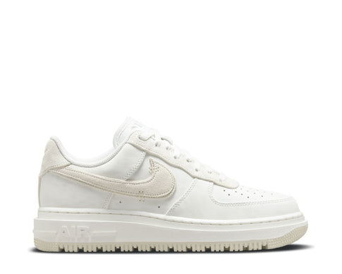 Nike Air Force 1 Luxe Summit White / Summit White - Light Bone DD9605-100