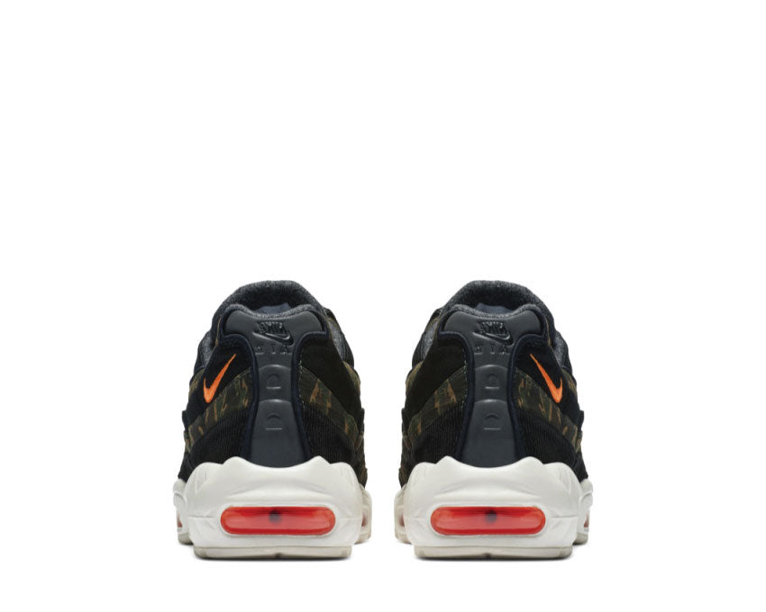 Nike Carhartt WIP Air Max 95 Black Total Orange Sail AV3866-001