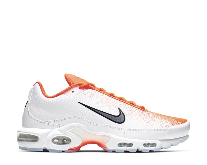 Nike Air Max Plus TN SE Hyper Crimson Dark Grey Black White CI7701-800