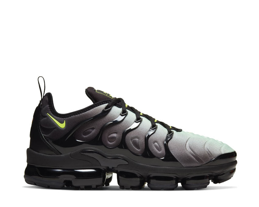 Buy Nike Air Vapormax Plus Black Volt CW7478-001 NOIRFONCE