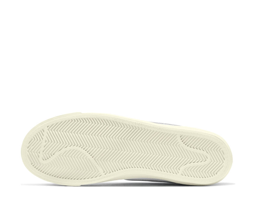 Nike Blazer Mid'77 White / Habanero Red - Sail CZ1055-101