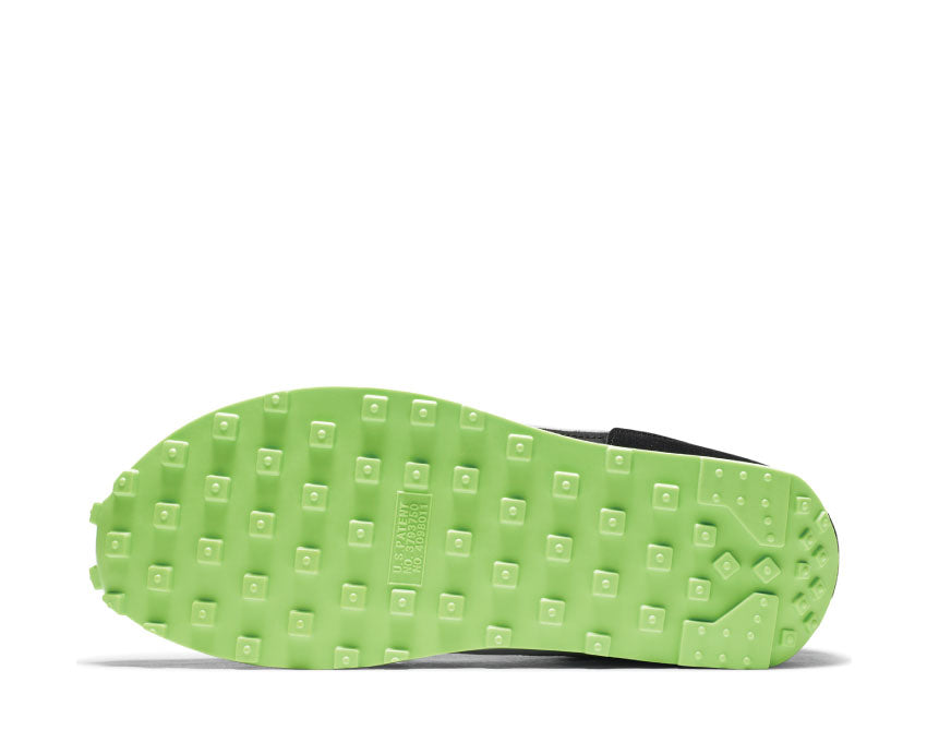 Nike Daybreak SE Black / White - Green Strike - Flash Crimson CT1279-001