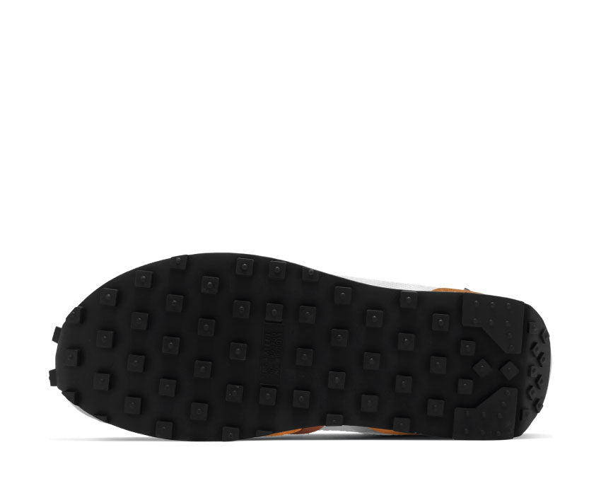 Nike DBreak-Type White / Bright Crimson - Monarch CJ1156-102