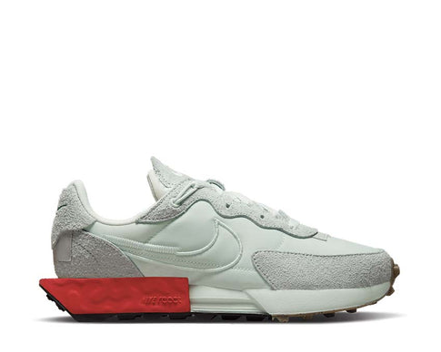 Nike Fontanka Waffle Barely Green / Barely Green - University Red DC3579-300