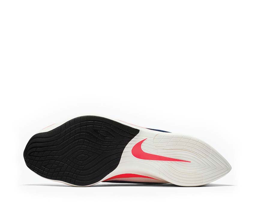 Nike Moon Racer QS Segel
