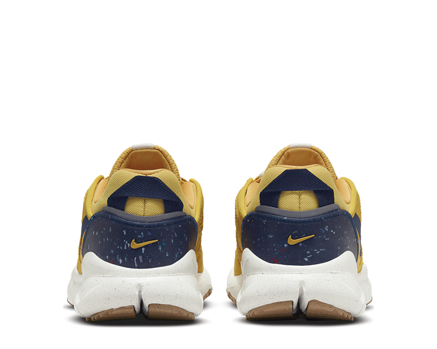 Nike NSW Free Remastered Sanded Gold / Midnight Navy - Goldtone CZ1757-700
