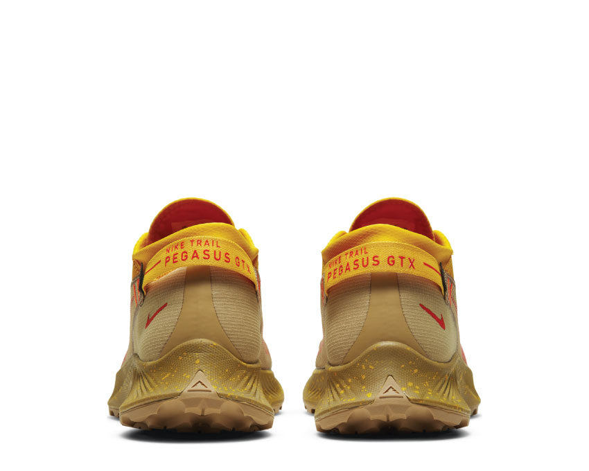 Nike Pegasus Trail 2 GTX Dark Sulfur / Parachute Beige DC1933-700