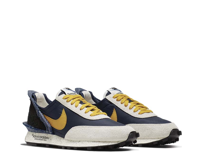 Nike Undercover Daybreak Ws Obsidian / Gold Dart - Sail CJ3295-400