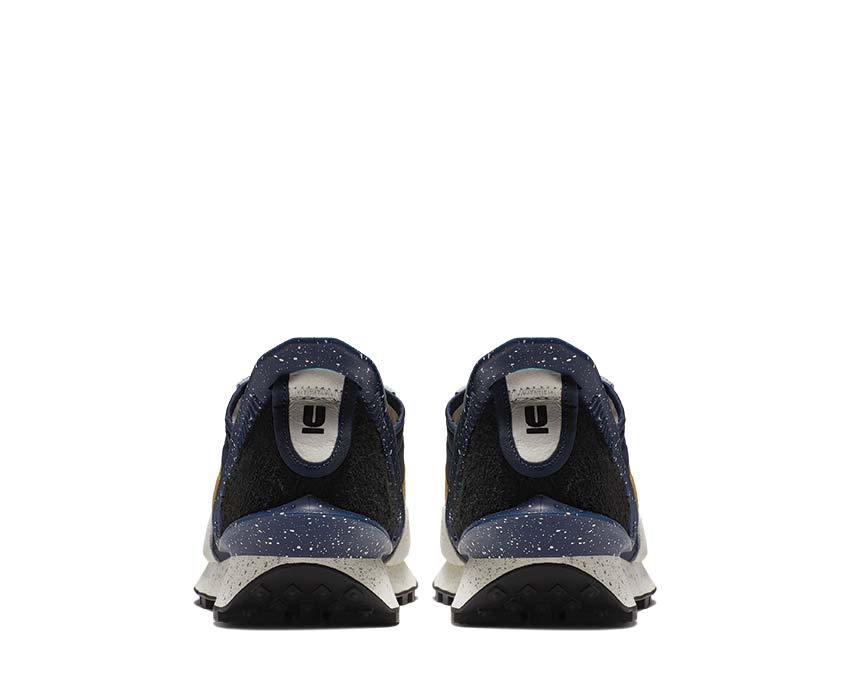 Nike Undercover Daybreak Ws Obsidian / Gold Dart - Sail CJ3295-400