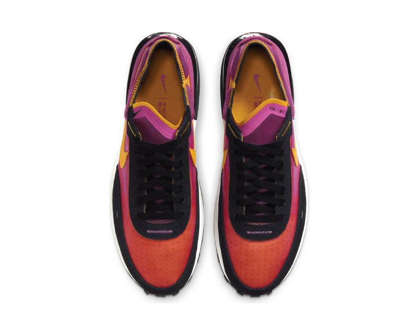 Nike Waffle One Active Fuchsia / University Gold - Black DA7995-600