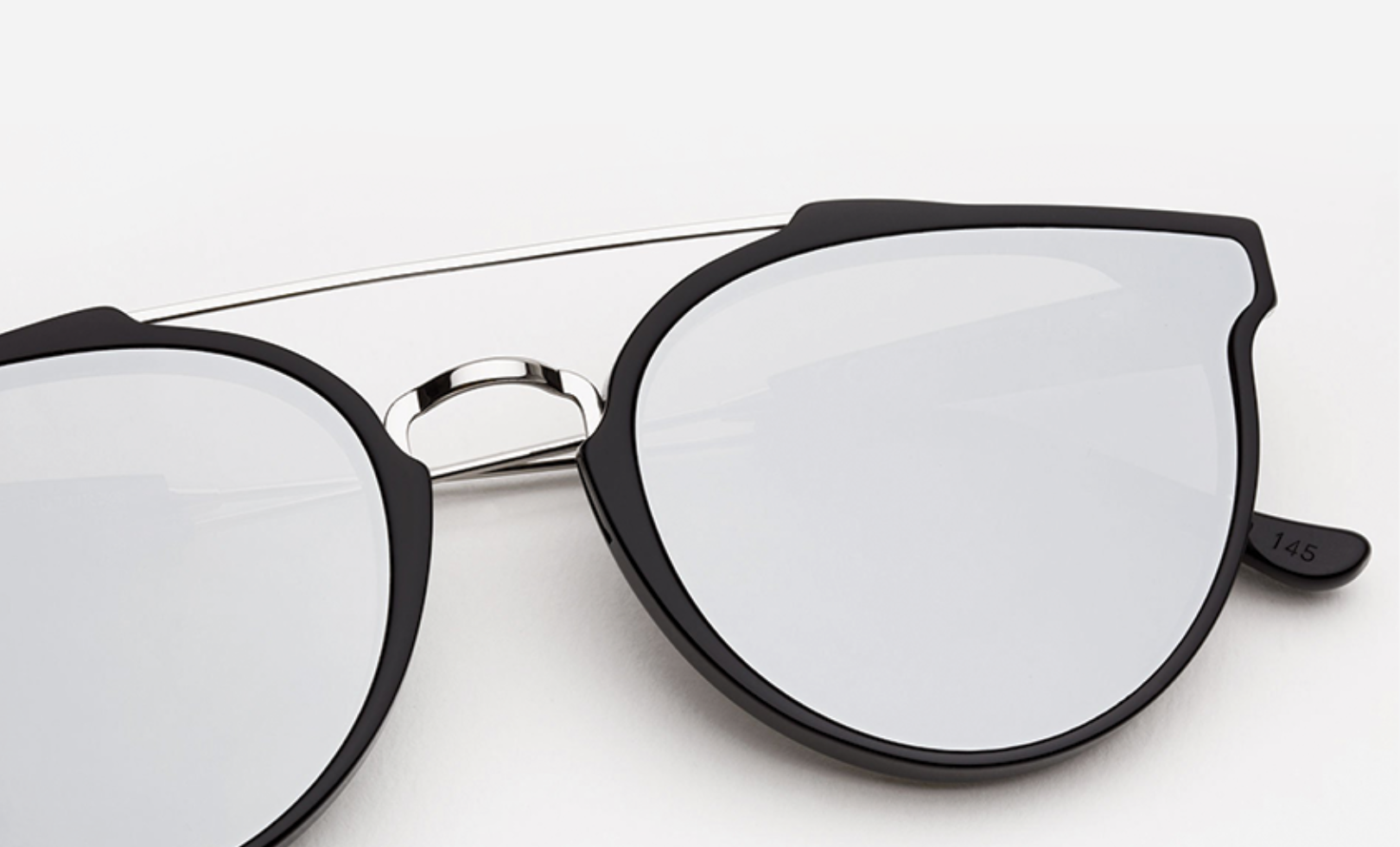 Retro Super Future Giaguaro Forma Silver - NOIRFONCE