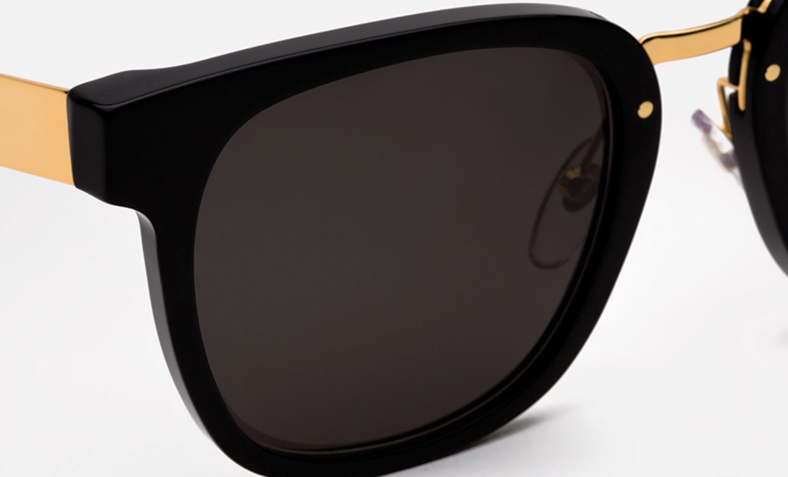 Retro Super Future Giorno Francis Gold - NOIRFONCE