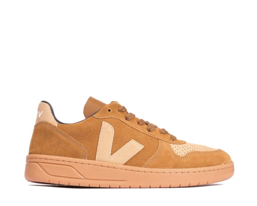 VEJA V-10 Suede Camel Desert VX0302914B