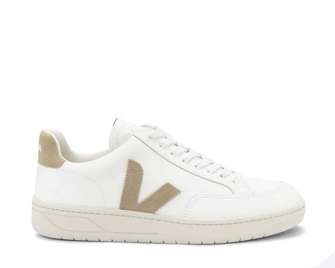 VEJA V-12 Leather Extra White / Dune XD0202896A