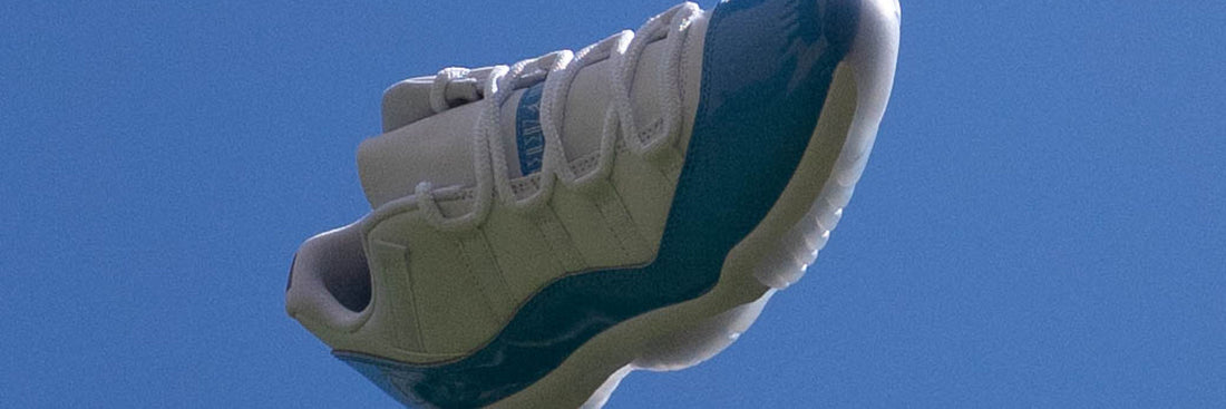 Air Jordan 11 "UNC" Low: Wearing the Standard.