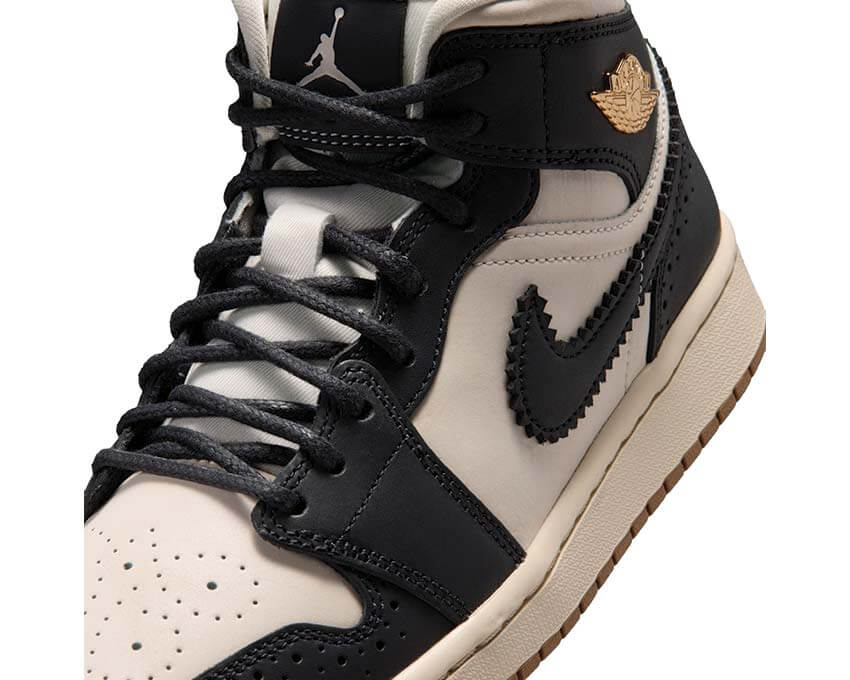 Air Jordan 1 Mid SE W 