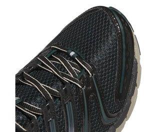 Adidas Adistar Control 5 Core Black vue latérale — tige mesh noir running stabilité