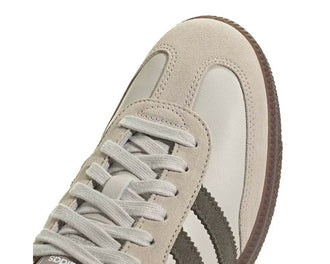 Adidas Samba OG Aluminum Gum vue latérale — bandes contrastées