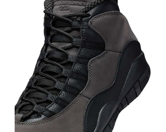 Air Jordan 10 Retro Shadow Seitenansicht — Lederobermaterial grau Shadow Jordan 10