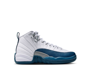 Air Jordan 12 Retro GS weiß blau — Kinder Basketball Sneaker iconic streetwear retro