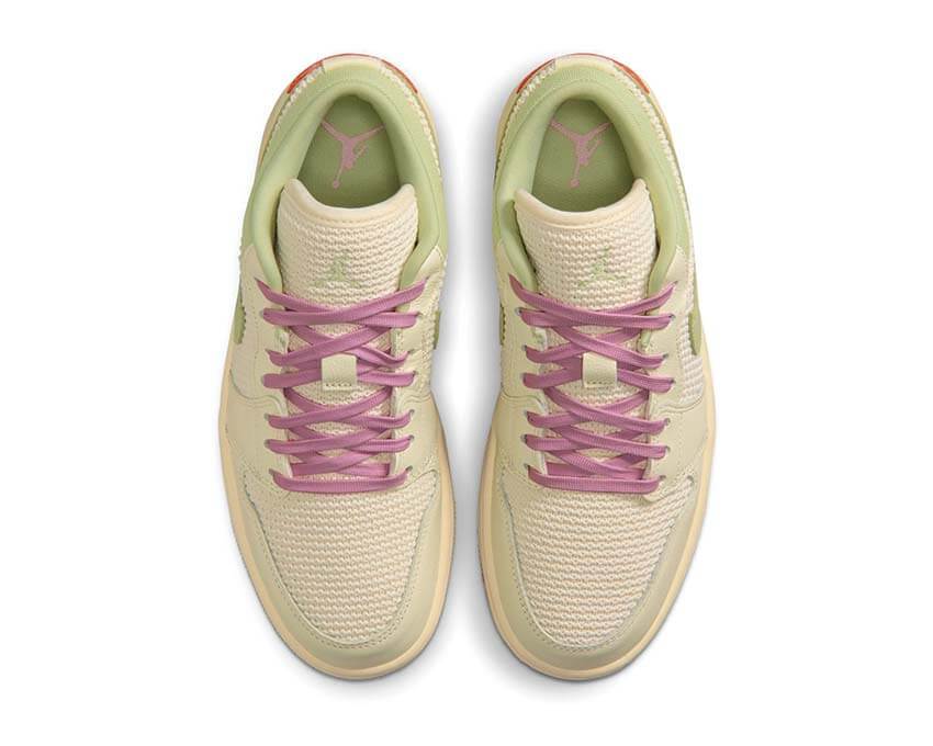 Air Jordan 1 Low SE W II0569-100