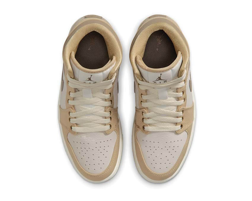 Air Jordan 1 Mid SE W IR2011-247