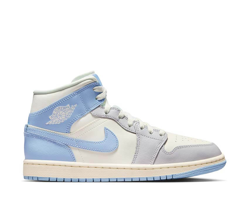 Air Jordan 1 Mid W BQ6472-402