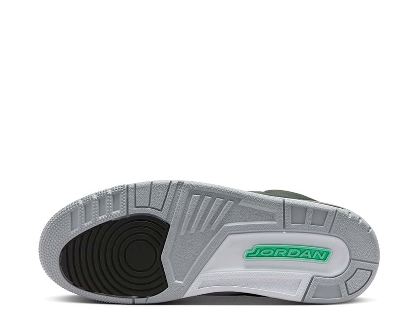 Air Jordan 3 Retro Black / Green Glow - Wolf Grey - White CT8532-031