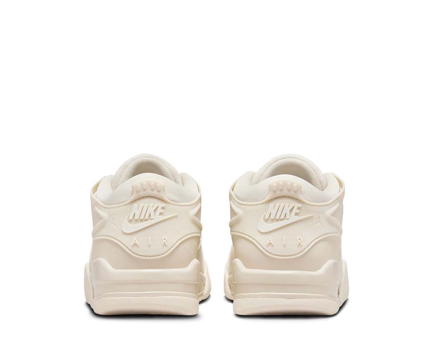Air Jordan 4 RM FQ7940-200 
