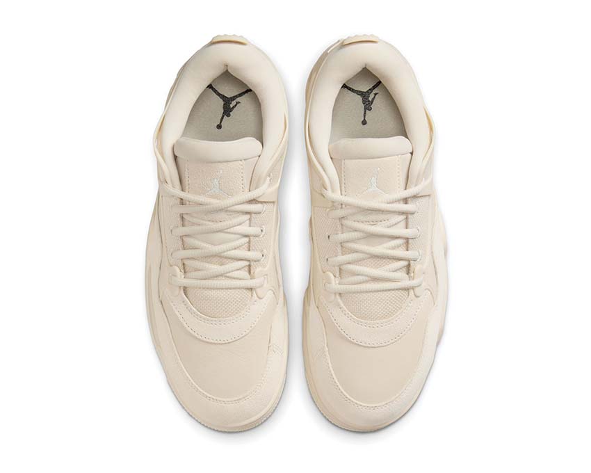 Air Jordan 4 RM FQ7940-200 