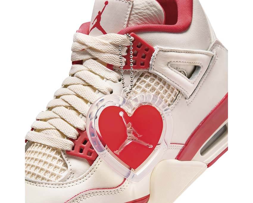 Air Jordan 4 Retro W HV0823-108