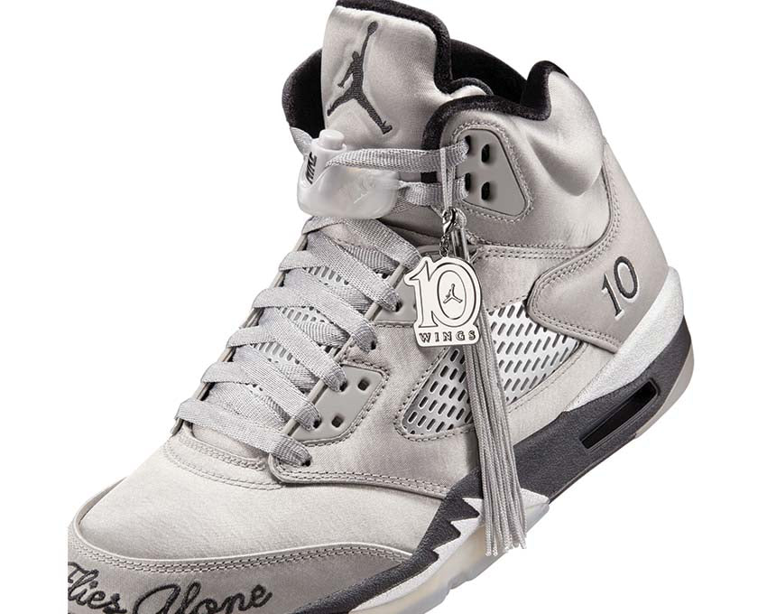 jordan 5 retro wings