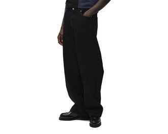 Arte Circle Logo Pocket Pants vista lateral — pantalón hombre pierna recta logo