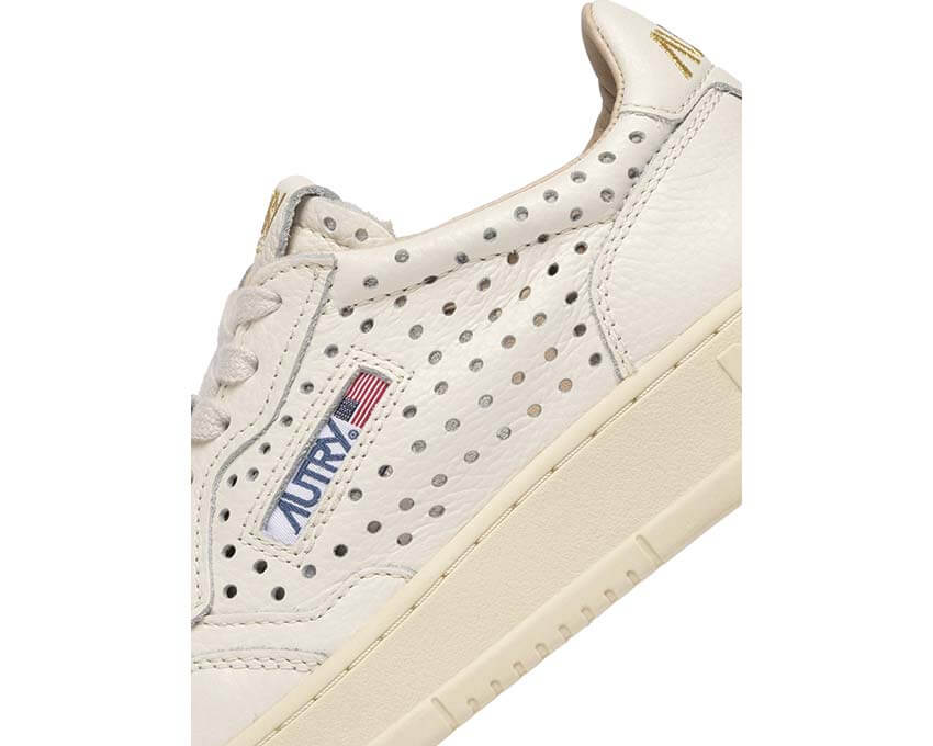 Autry Medalist Low AULWFA04