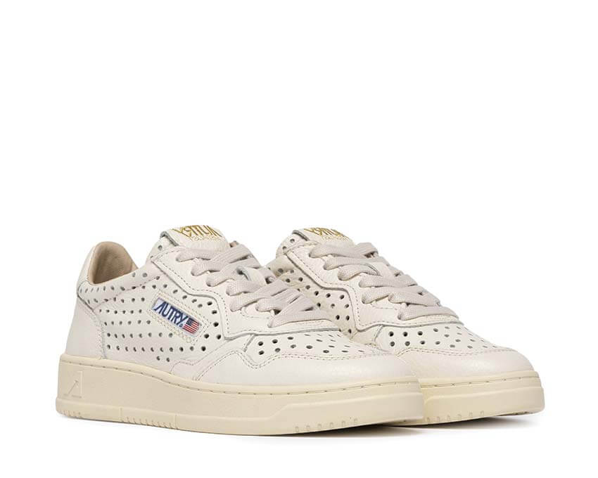 Autry Medalist Low AULWFA04