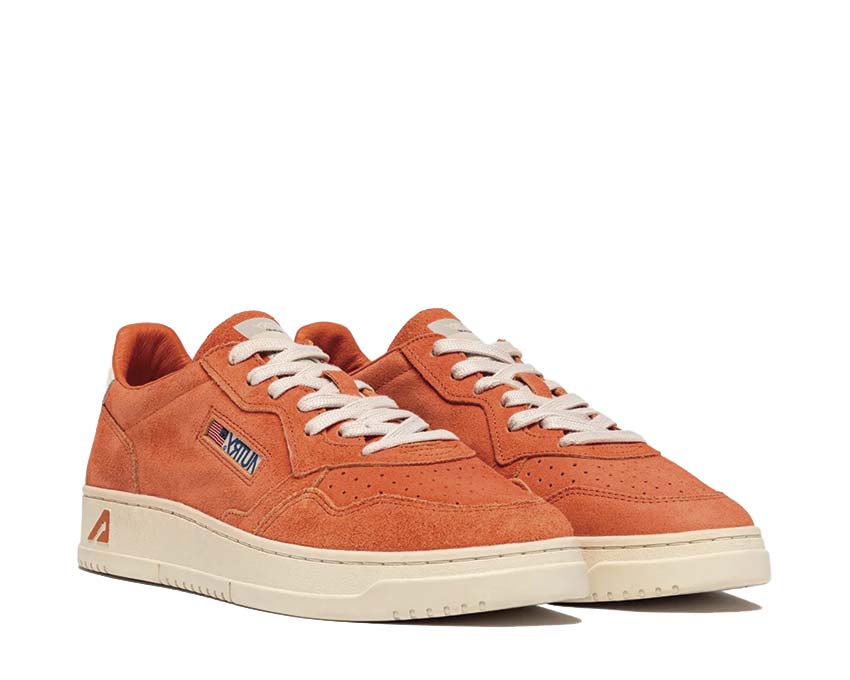 Autry Medalist Low Fanta / Off White Suede AULMUH05