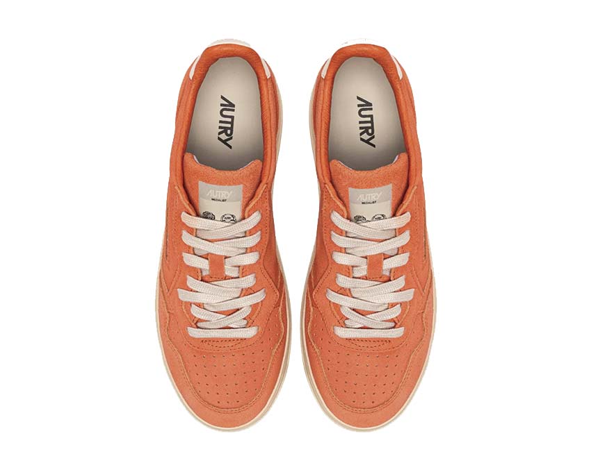 Autry Medalist Low Fanta / Off White Suede AULMUH05