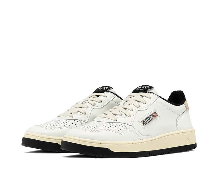 Autry Medalist Low  Virgin / Sponge Wht - Blk AULMVS08