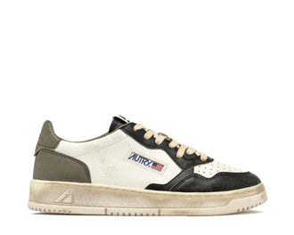 Autry Super Vintage Low White Caviar Black — Herren zweifarbiges Leder Vintage Sneaker Premium
