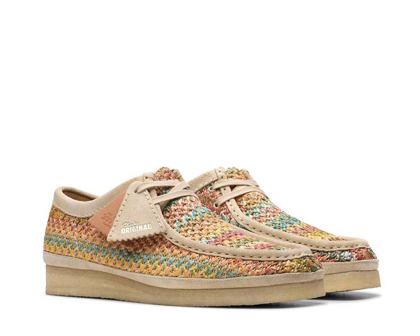 Clarks Wallabee 