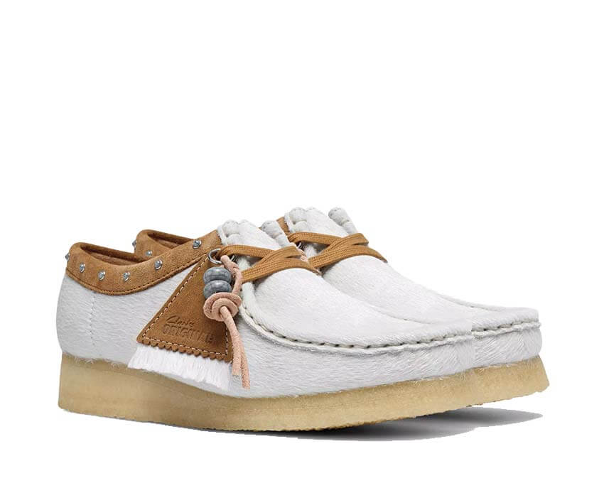 Clarks Wallabee "Off White Interest" 26328055