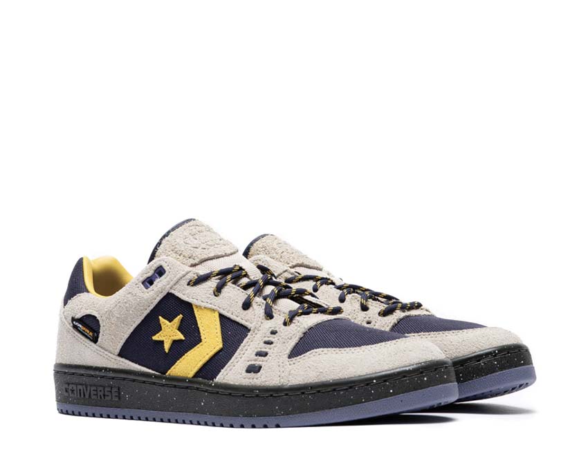 Sand converse outlet
